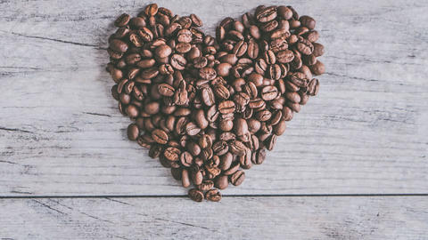 Herz aus Kaffebohnen
