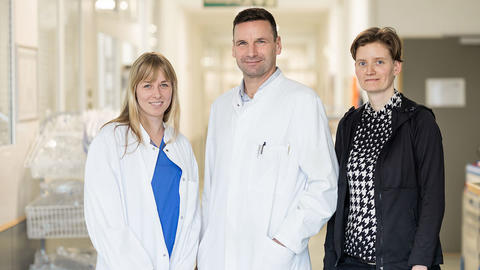 Dr. med. Anne Freund, Prof. Dr. med. Holger Thiele und Dr. rer. nat. Ilka Oerlecke.