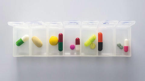 Bild von einem Medikamentenorganizer
